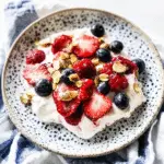 Frozen Yogurt Bark with Berries Recipe